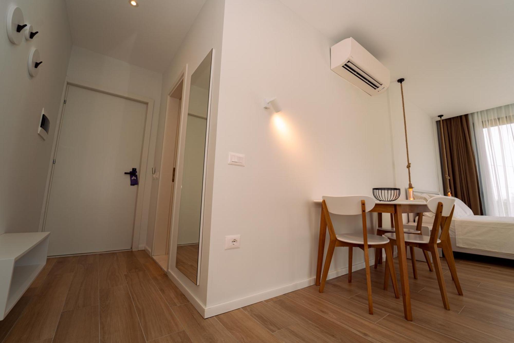 Hotel Vila 19 Dhërmi Dış mekan fotoğraf